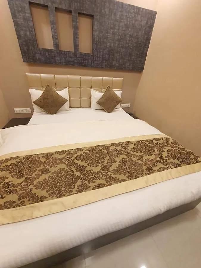 Hotel Bala Ji Inn فاراناسي الهند