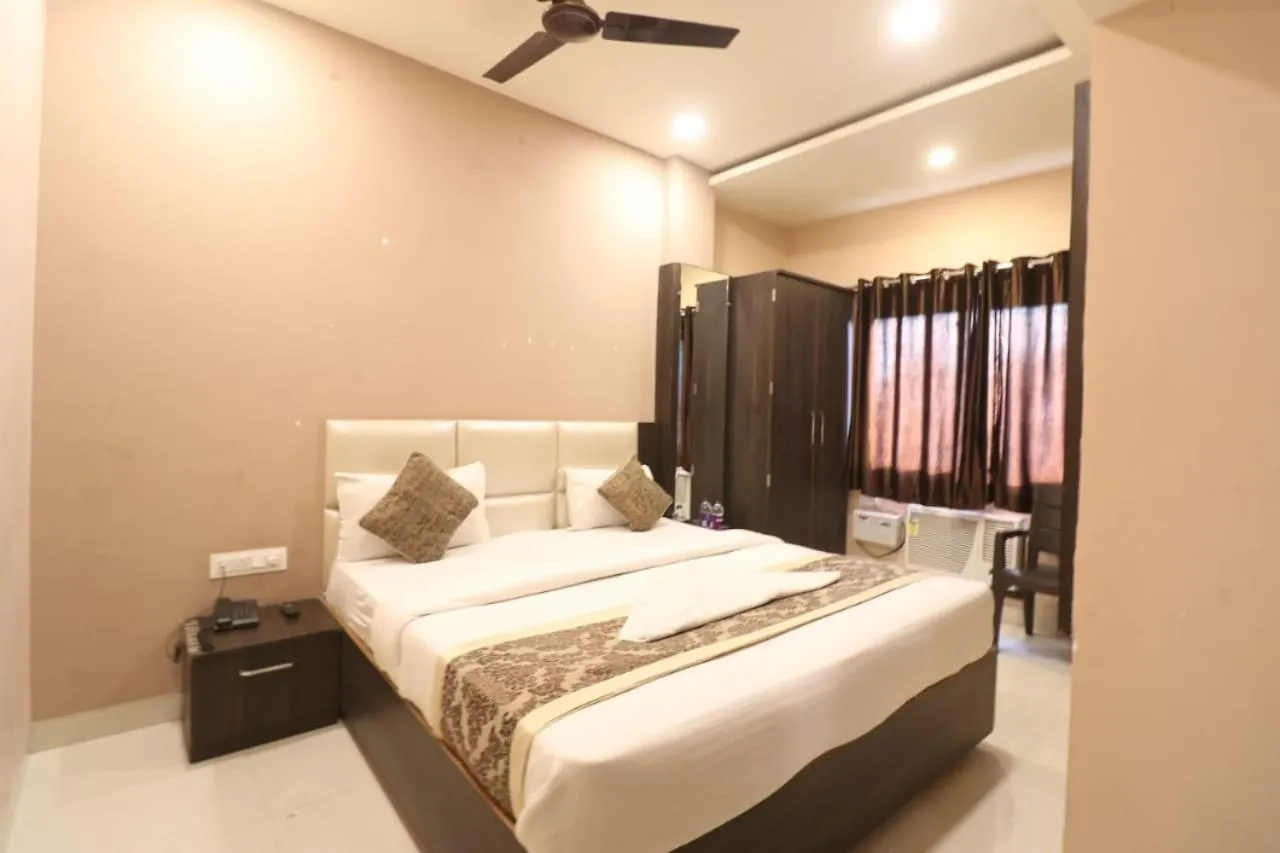 Hotel Bala Ji Inn Varanasi